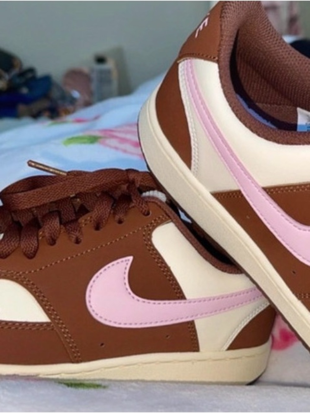 Brown and Pink (Neapolitan colorway) Low-Top Sneakers. Brand New